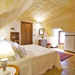 Malandri فندق مبيت وإفطار 4*