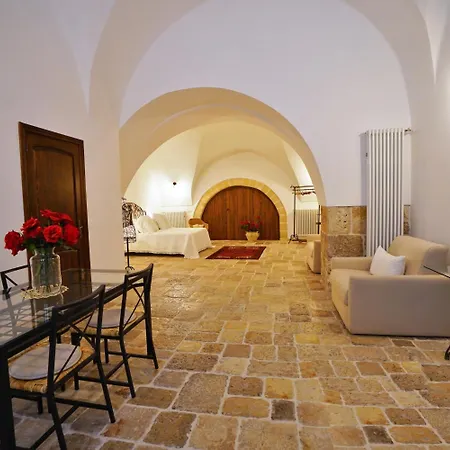 Malandri Bed & Breakfast 4*