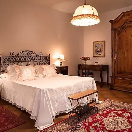 Bed & Breakfast Malandri 4*